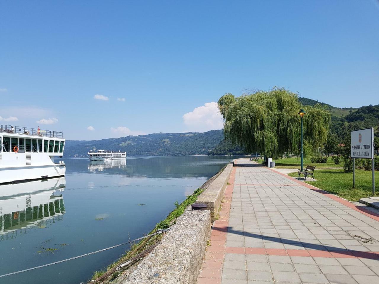 Nena & Rale Rooms Donji Milanovac Εξωτερικό φωτογραφία